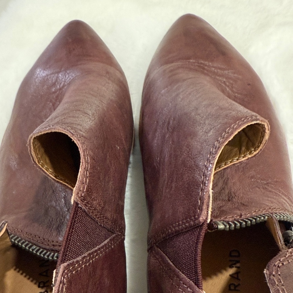 Lucky Brand Burgundy Ankle Booties